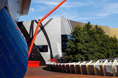 Building + Architecture Tour (10am + 2pm Daily) - Mackay Tourism 2