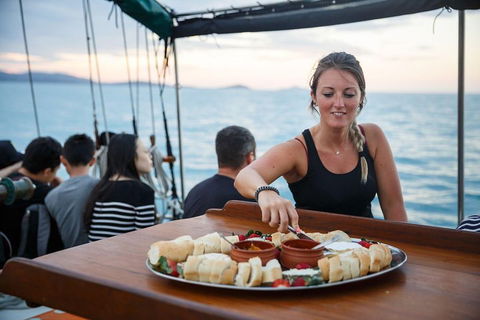 Fly & Sail Package (With Providence) - Mackay Tourism 0