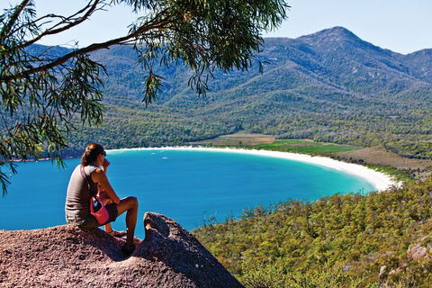 4-Day Fabulous Tasmania Tour: Wineglass Bay, Port Arthur, Devils & Bruny Island - Mackay Tourism 2