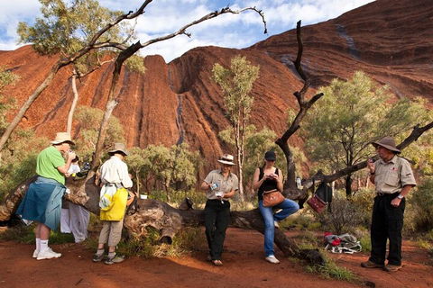 Full Uluru Base Walk At Sunrise Including Breakfast - Mackay Tourism 5