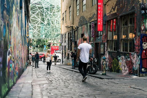 Melbourne Laneways And Waterways - Mackay Tourism 0