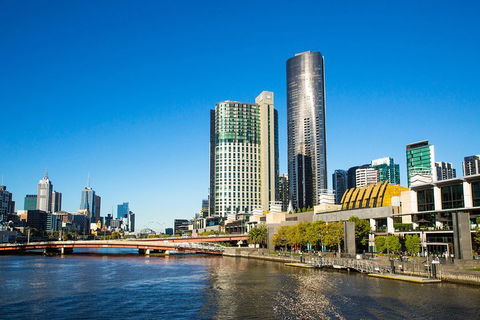 Melbourne Laneways And Waterways - Mackay Tourism 1