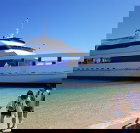 Moreton Island Day Trip Kayak Snorkel  Sandboard frm Brisbane or Gold Coast - Mackay Tourism