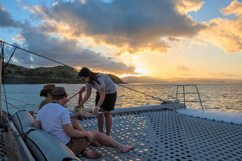 Sunset Sail In The Whitsundays - Mackay Tourism 2