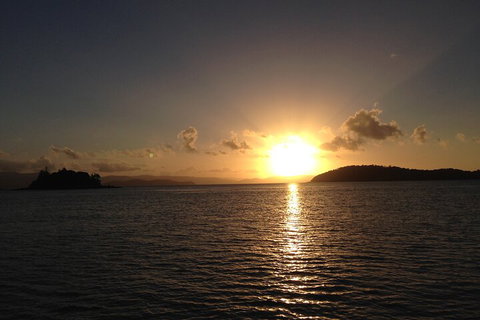 Sunset Sail In The Whitsundays - Mackay Tourism 4