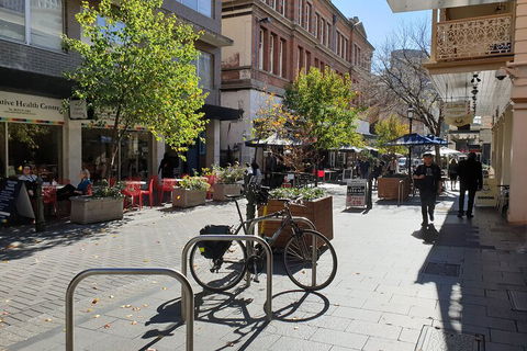 Guided Walking Tour In Adelaide - Mackay Tourism 2