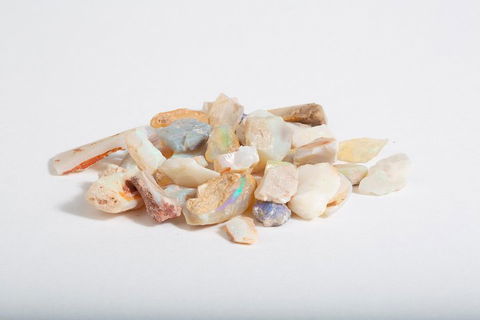 Opal Polishing Workshops In The Beautiful Blue Mountains - Mackay Tourism 0