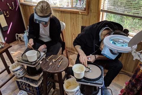 Opal Polishing Workshops In The Beautiful Blue Mountains - Mackay Tourism 3