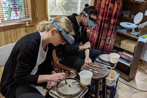 Opal Polishing Workshops In The Beautiful Blue Mountains - Mackay Tourism 5