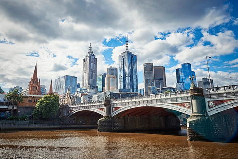 Highlights Of Melbourne Cruise - Mackay Tourism 0