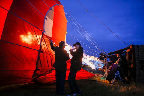 Yarra Valley Balloon Flight At Sunrise - Mackay Tourism 1