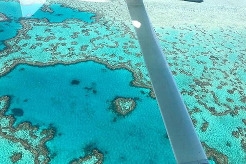 Whitsunday Islands 1-Hour Reef Scenic Helicopter Tour - Mackay Tourism 3
