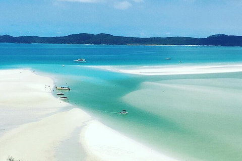 2-Night Whitsundays Sailing Cruise Incl. Whitehaven Beach & Great Barrier Reef - Mackay Tourism 5