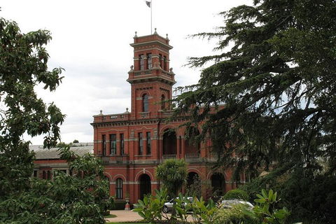 Melbourne City Tour: Lifestyle Of The Rich And Famous - Mackay Tourism 5