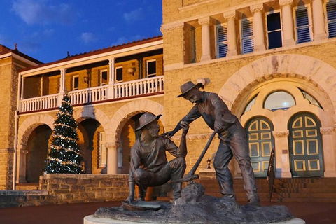 The Perth Mint: Guided Heritage Tour And Gold Pour - Mackay Tourism 3