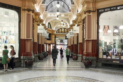 Small-Group Melbourne Sightseeing Tour - Mackay Tourism 2