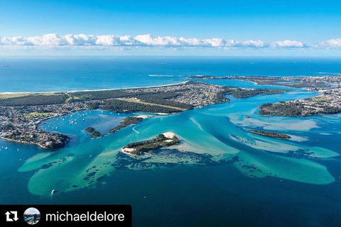 Coastal Helicopter Shared Flight - 20 Minutes - Mackay Tourism 1