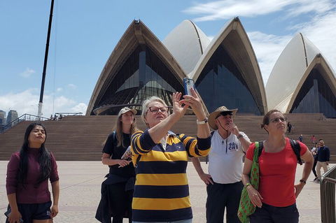 Sidney Sights And Sounds Walking Tour - Mackay Tourism 4